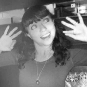 Meet your Posher, Carmela cristina